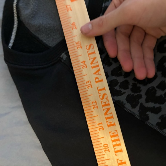 Women’s Black Cheetah Nike Sweater Swoosh Size Small Comfy Crewneck - Picture 14 of 14